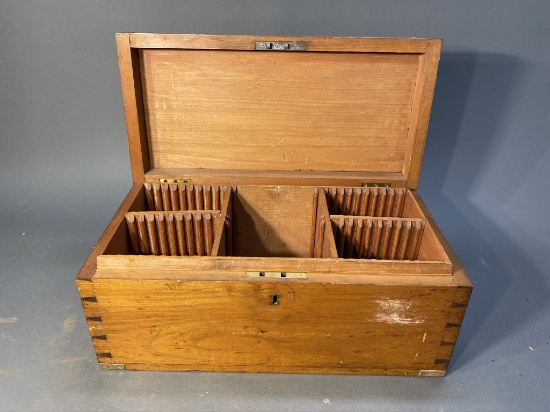 Antique Dovetailed Wooden Glass Stereoview  Storage Box