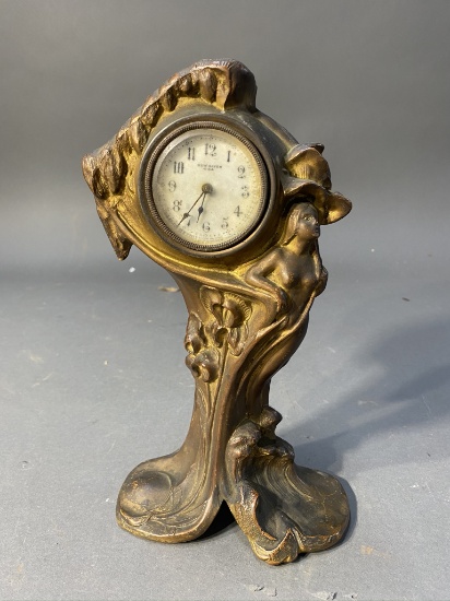 Antique New Haven Art Nouveau Desk Clock