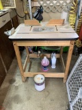 Router Table with Craftsman Router