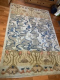 Hand Woven Oriental Rug 6' x 9'