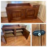 Beautiful Antique Dry Sink