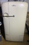 Kelvinator Refrigerator & Freezer WORKS!