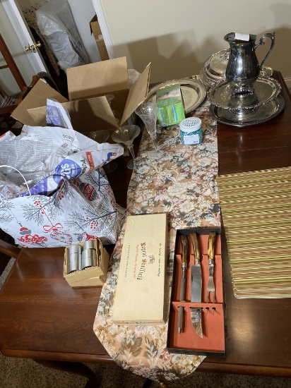 Items on table lot including Silverplate