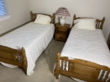 2 Vintage Twin Beds, Nightstand, Lamp