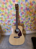 Yamaha Guitar Model F-325