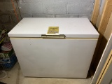 10 Cubic Chest Freezer.  Contents Not Included.  WORKS