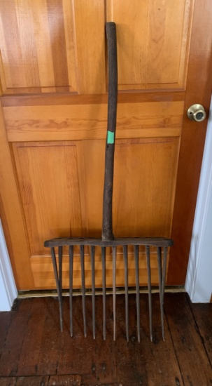 Primitive Hay Rake