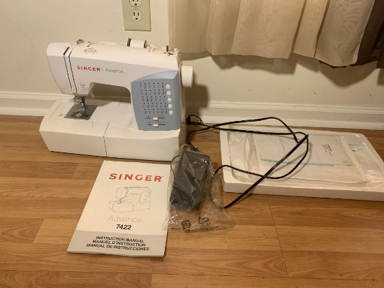 Singer Advance 7422 Sewing Machine