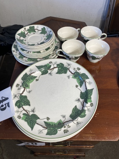 Set of Vintage Wedgwood China - Napoleon Ivy