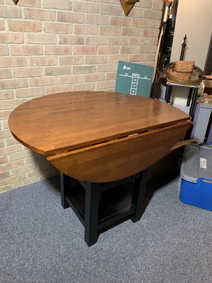 Drop Leaf Table with 2 Chairs
