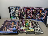 Group of Monster High Dolls - Exclusive Werewolf Sister Pack Clawdeen Wolf & Howleen Wolf,