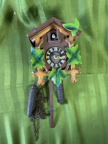 German Made Small Coo Coo Clock.  Missing a Leaf