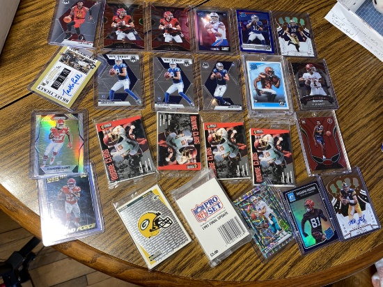 Group lot of collectible sports cards - football