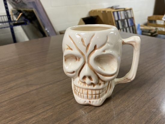 Vintage Kahiki Columbus Skull Mug