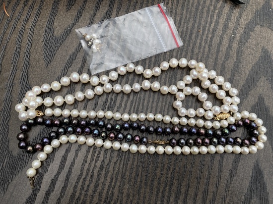 3 Pearl Necklaces and Pearl Earrings Lot