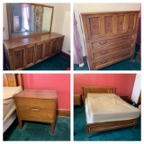 Nice MCM Bedroom Set - Dresser with Mirror, Chest of Drawers, 2 Night Stands & Full Size Bed