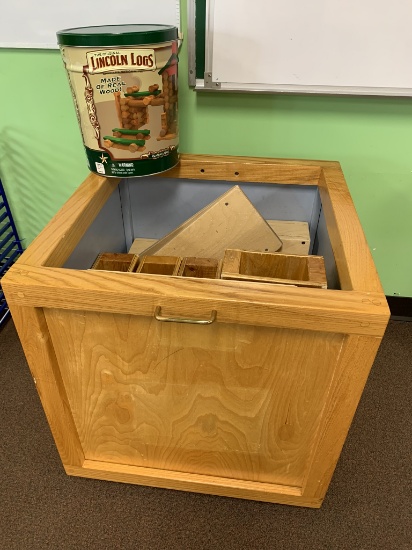 Lincoln Logs & Over Sized Block Set