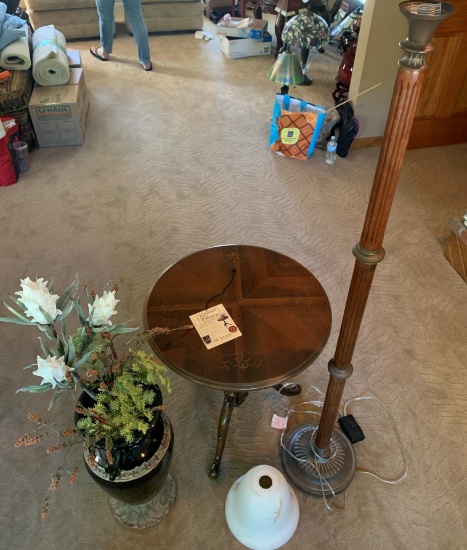 Butler Plantation Cherry Side Table, Bombay Co. Floor Lamp with Glass Shade, & Grecian Style Vase