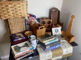 Table Lot of Assorted Vintage Items