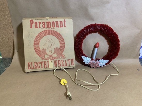 Vintage Paramount Electric Wreath