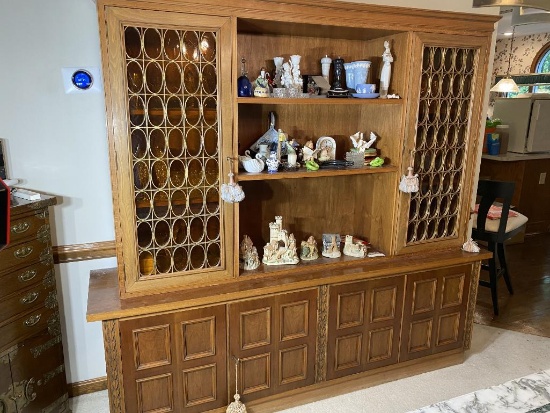 Large Mid Century China Cabinet w/Metal, Glass Doors