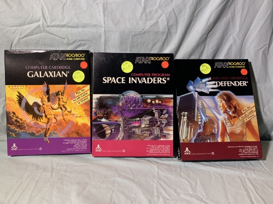 Atari Galaxian, space Invaders, Defender