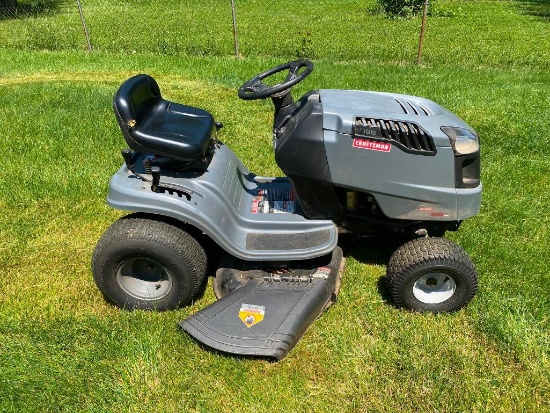 Craftsman LT1500 Riding Lawn Mower - Runs and Works Well!