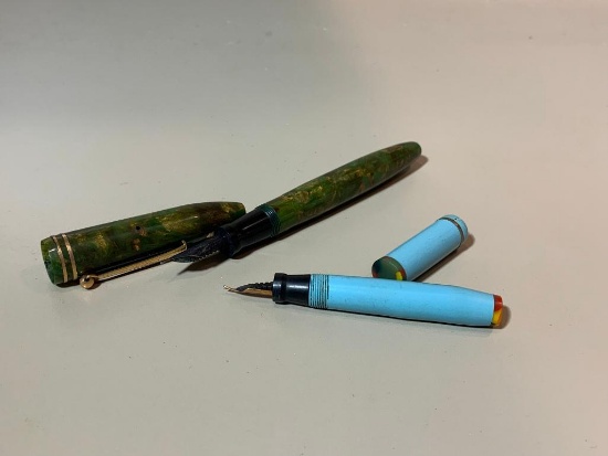 2 Vintage Fountain Pens - Blue Warran 14KT USA, Green Eversharp Wahl