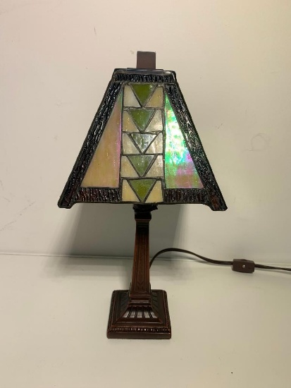 Acrylic Shade Table Lamp