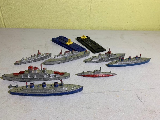 Tootsietoy United States of America Battleship Toys