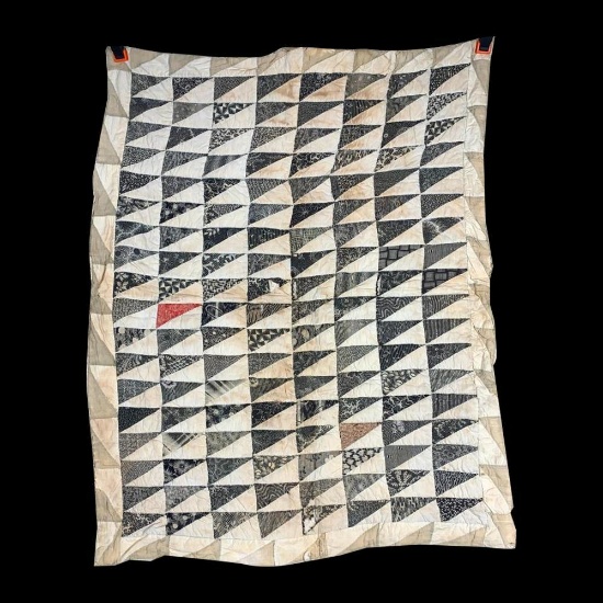 Child's Triangle Appliqué Quilt 1890-1900 Black & White Printed Cotton