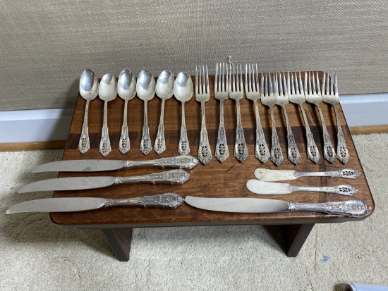 Group Lot of Wallace Sterling Silver Flatware - 560.4 grams.