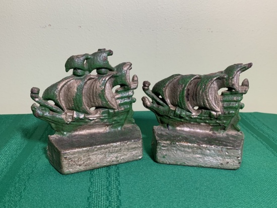 Cast Iron Ship Bookends