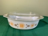 Vintage Pyrex  Town and Country Covered Dish