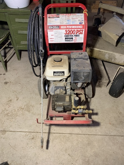Ex-Cell High Performance Power Washer with Honda Engine.  Has Compression