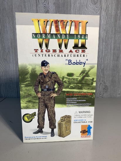 Dragon Action Figure WWII Normandy 1944 Tiger Ace "Bobby"