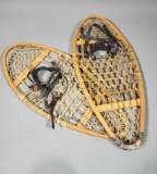 Faber Brand Tear Shaped SnowShoes with Leather Rigging