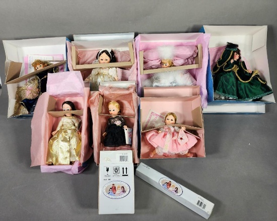 Madame Alexander Dolls - Snow White, Portrettes, Play Doll Collection and More