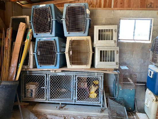 Group Lot of Dog Crates, Kennel Cash, Boxes