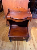 Lexington Furniture Single Drawer Side Stand