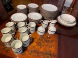 84 Piece Mikasa Grande Ivory 