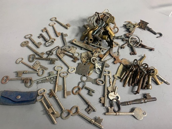 Great Group of Vintage Skeleton Keys