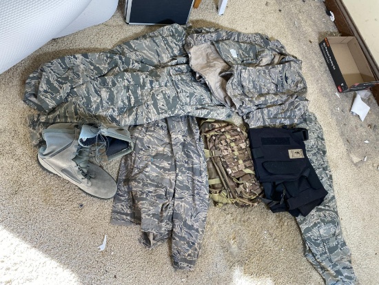 Spartan Sentinel Metal Body Armor + BDU Fatigues, Boots, Pack
