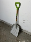 Large Plastic Scoop Shovel