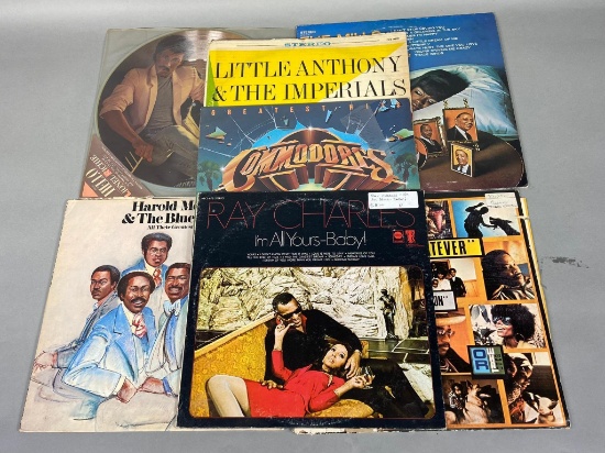 7 Vintage LPs featuring Lionel Richie, Ray Charles and More!