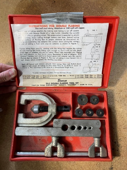 Snap-On Double Flaring Tool Kit in Case Model TF5