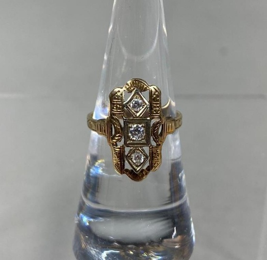 Art Deco Era 14k Gold Diamond Ring .1 ctw VS Diamonds