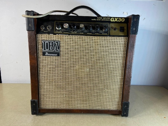 Vintage Ibanez GX30 Guitar Amplifier (Turns On)