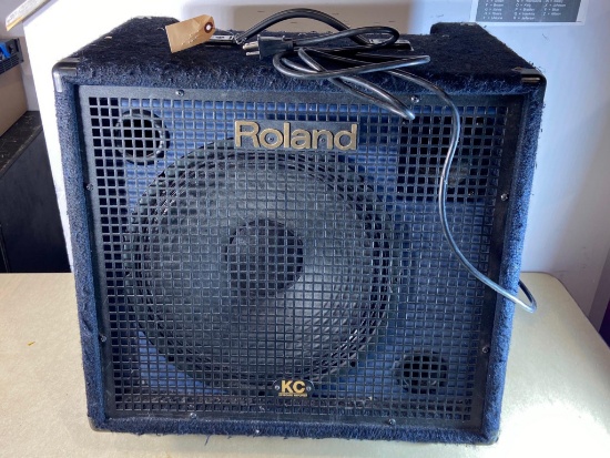 Vintage Roland KC-550 Keyboard Amplifier