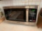 Toshiba Microwave. Works